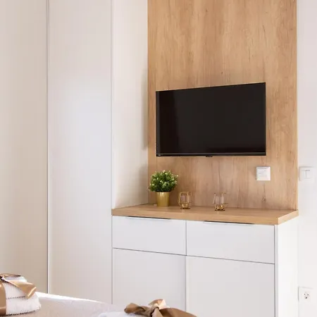 Penthouse Adriatic Blue تروغير