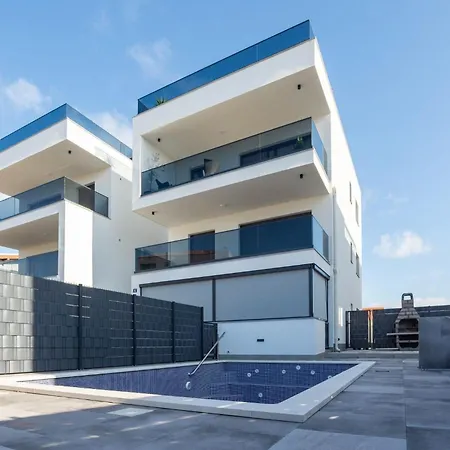 شقة Penthouse Adriatic Blue تروغير